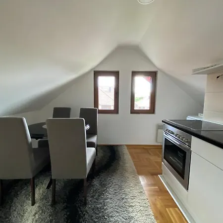 Golden Hill Appartement